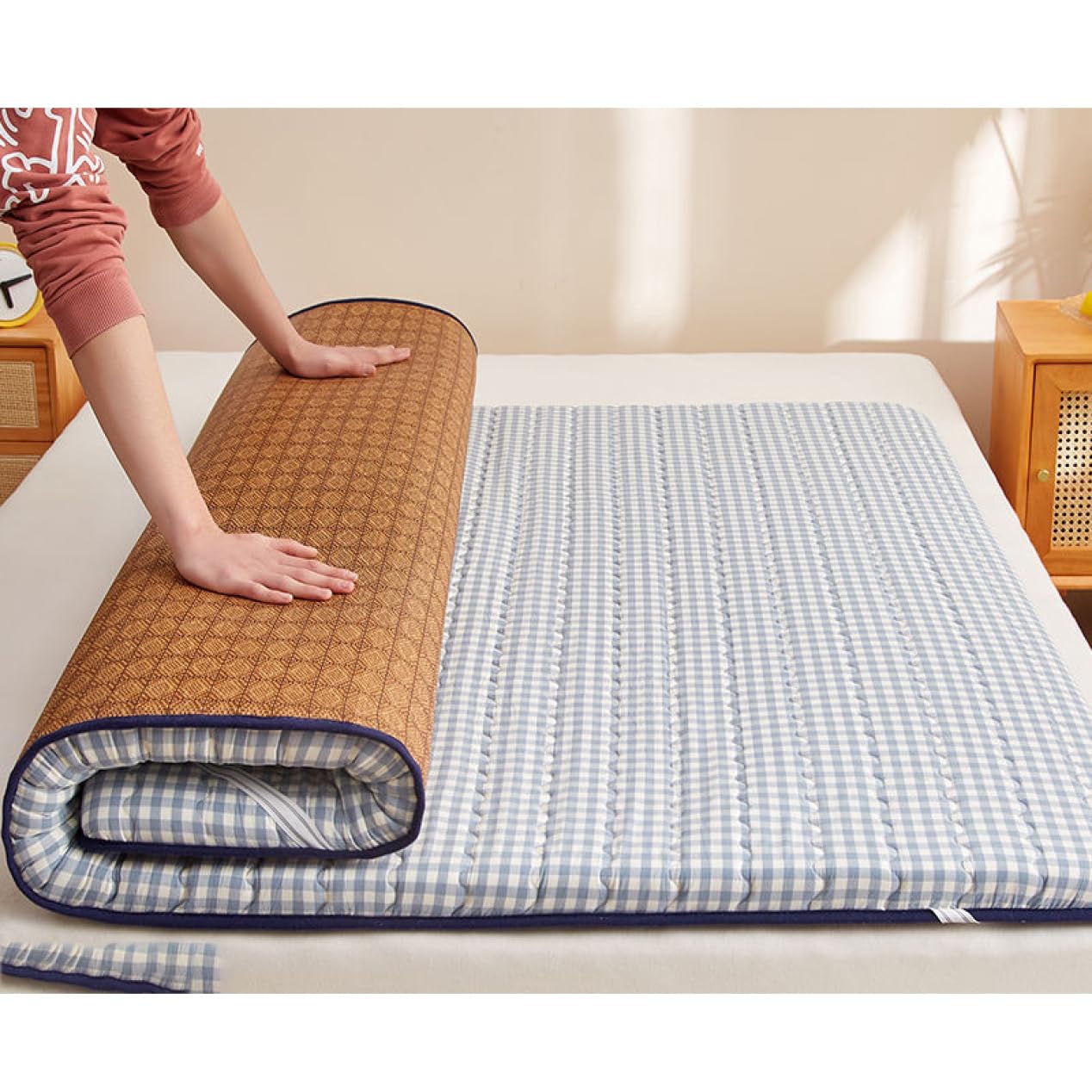 ムリョ] 多機能 快適ベッドパッド 接触冷感 ズレ防止 アイスシルク 防