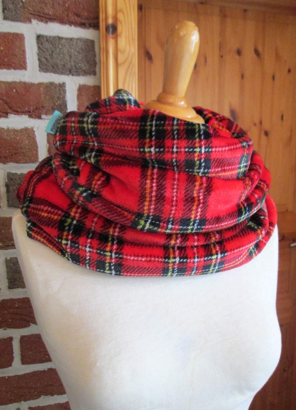 roter Schal mit Karos Schottenkaro tartan knallig Loopschal kuschelig warm