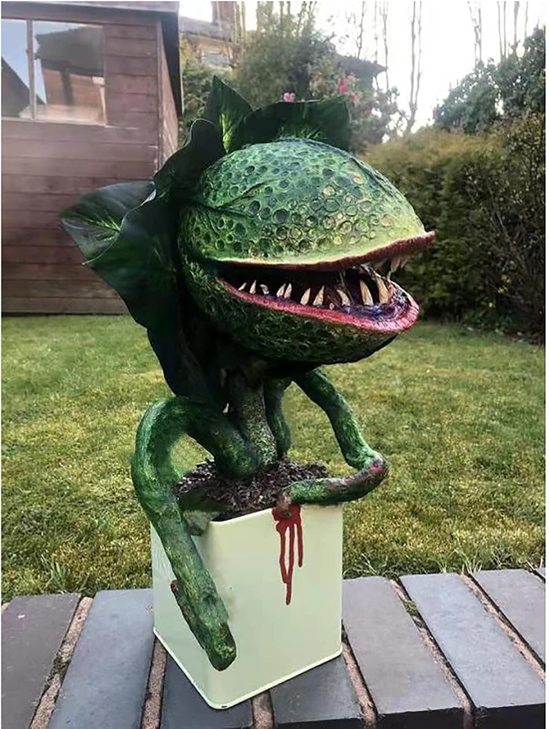 Piranha Resin Sculpture Decor Statues, 5.91 Inch Halloween Horror Garden Statue Decoration for Patio Lawn Porch Backyard Indoor and Outdoor Yard