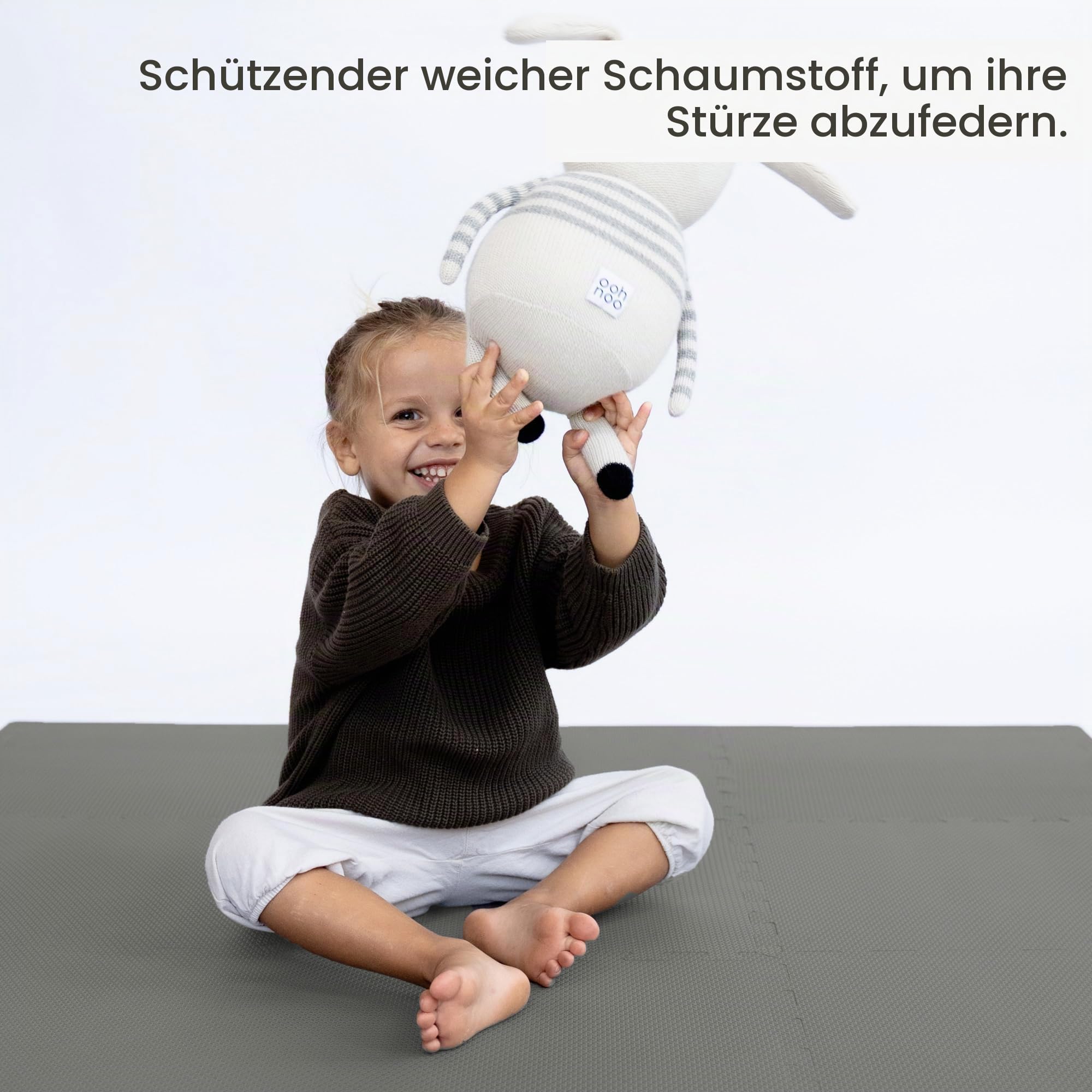 Toddlekind Baby-Puzzlematten, 9-TLG. mit Randteilen, ungiftige Schaumstoffmatten, für Bauchzeit & Krabbeln, neutrale Farben, 45 × 45 cm je Teil, Gesamtfläche: 131 x 131 cm, Storm/Dunkelgrau