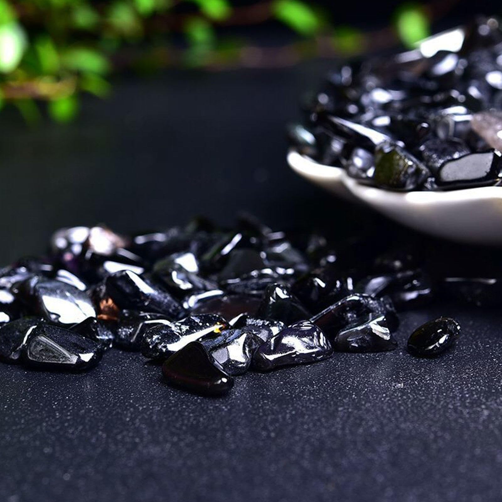 2.2lb/1kg Piedra Triturada de Virutas Caídas a Granel | Pequeñas Piedras Pulidas de Obsidiana Negra Natural | Cristal Curativo de Energía | Regalos | Reiki | Decoración del Hogar,7-9mm