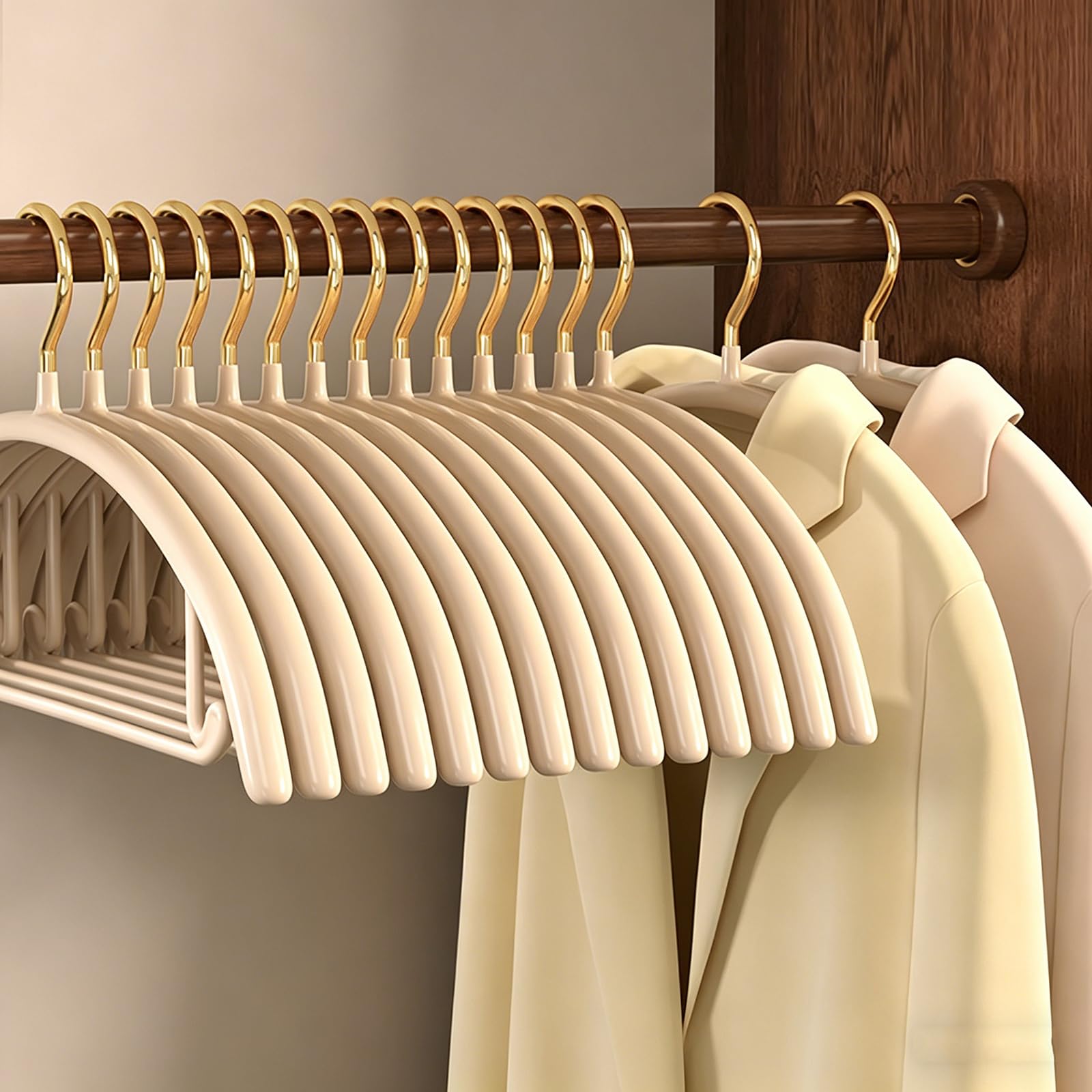 Perchas de Diseño Multifunción Que Ahorra Espacio, Perchas Antideslizantes No Dejan Marcas, Percheros Resistentes con Ranuras para los Hombros, para Chaquetas, Pantalones y Blusas