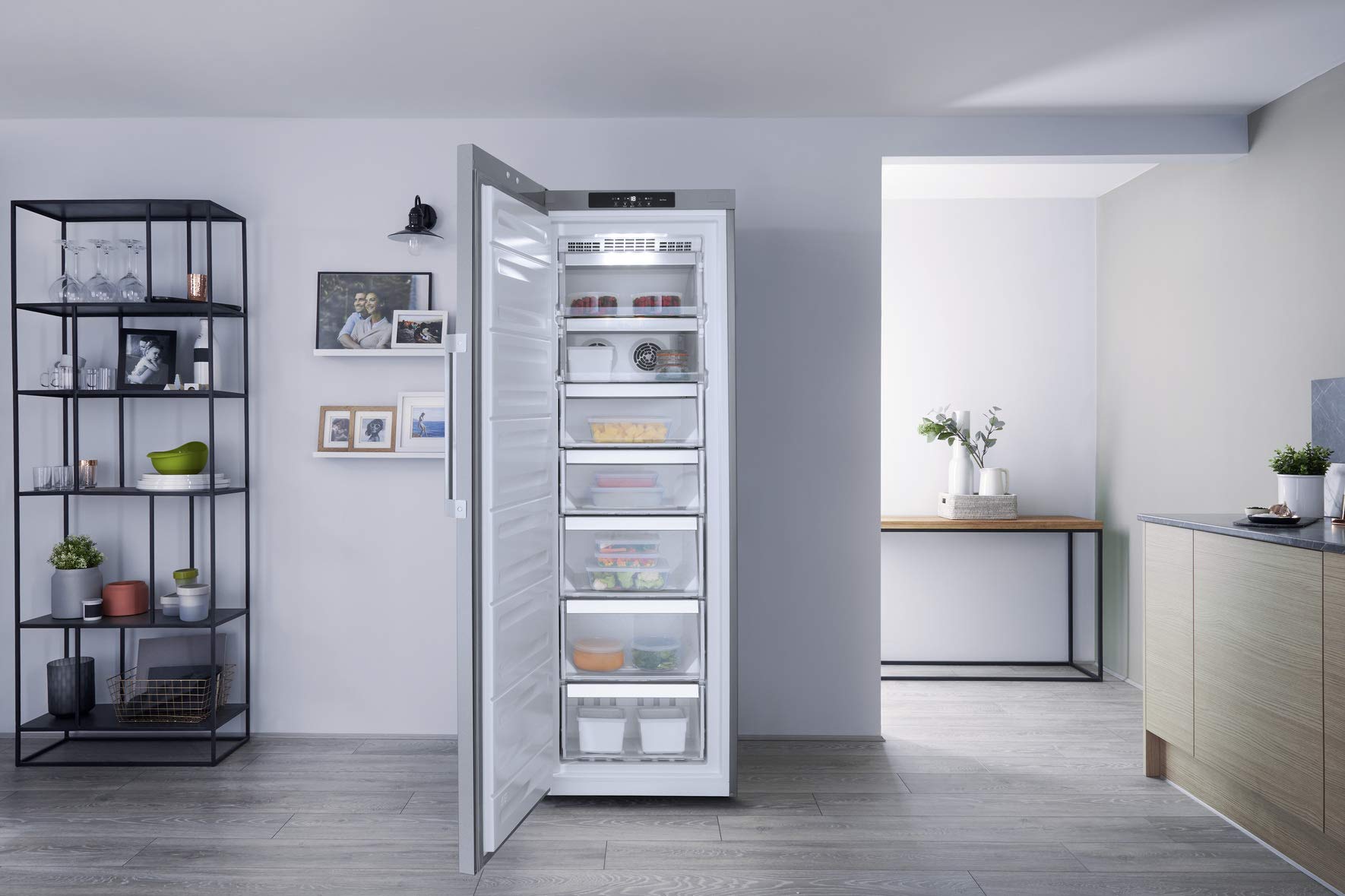 Bauknecht GKN 19G4S IN 2 NoFrost Gefrierschrank / Nutzinhalt 252 Liter/ 187 cm Höhe / NoFrost / ProFreeze/ ShockFreeze/ EasyOpen Ventil/ LED-Innenbeleuchtung, Optic Inox