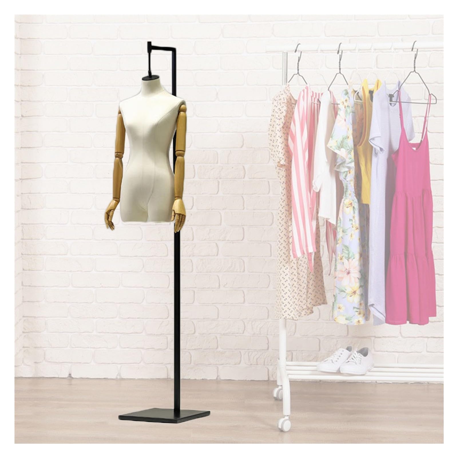 Mannequin buste féminin pour atelier de couture à domicile et création de mode sur mesure