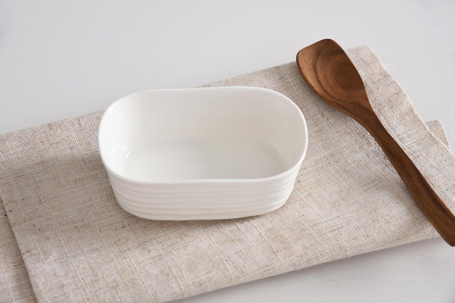 Le Blanc, Mini Condiment Bowl, 4" x 2.5" x 1.75"
