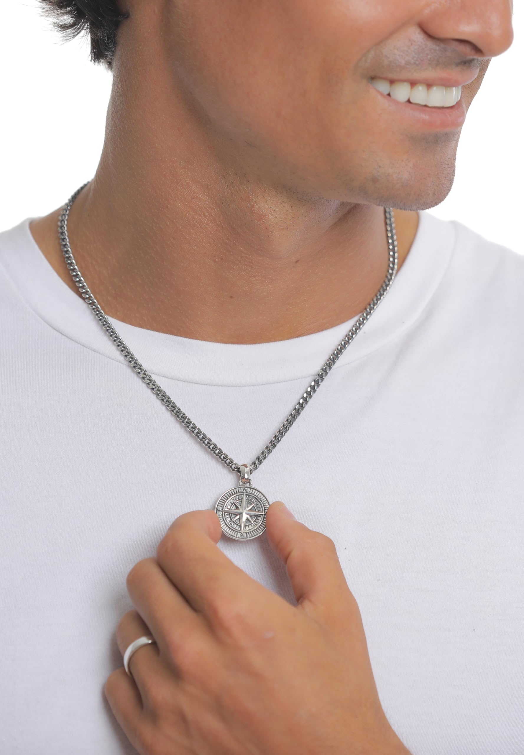 Kuzzoi Collar plata de ley 925 oxidada para hombre con colgante brújula 34 mm, longitud 50 cm | Longitud de la cadena de eslabones de 50 cm para hombre con colgante