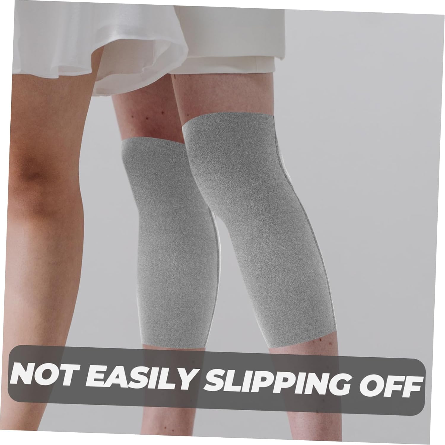 Knee Sleeve Support for Cycling Running Winter Sports Elastic Warm Knee Protector for Men and Women with Anti-slip Design Relieves Pain Provides Stability