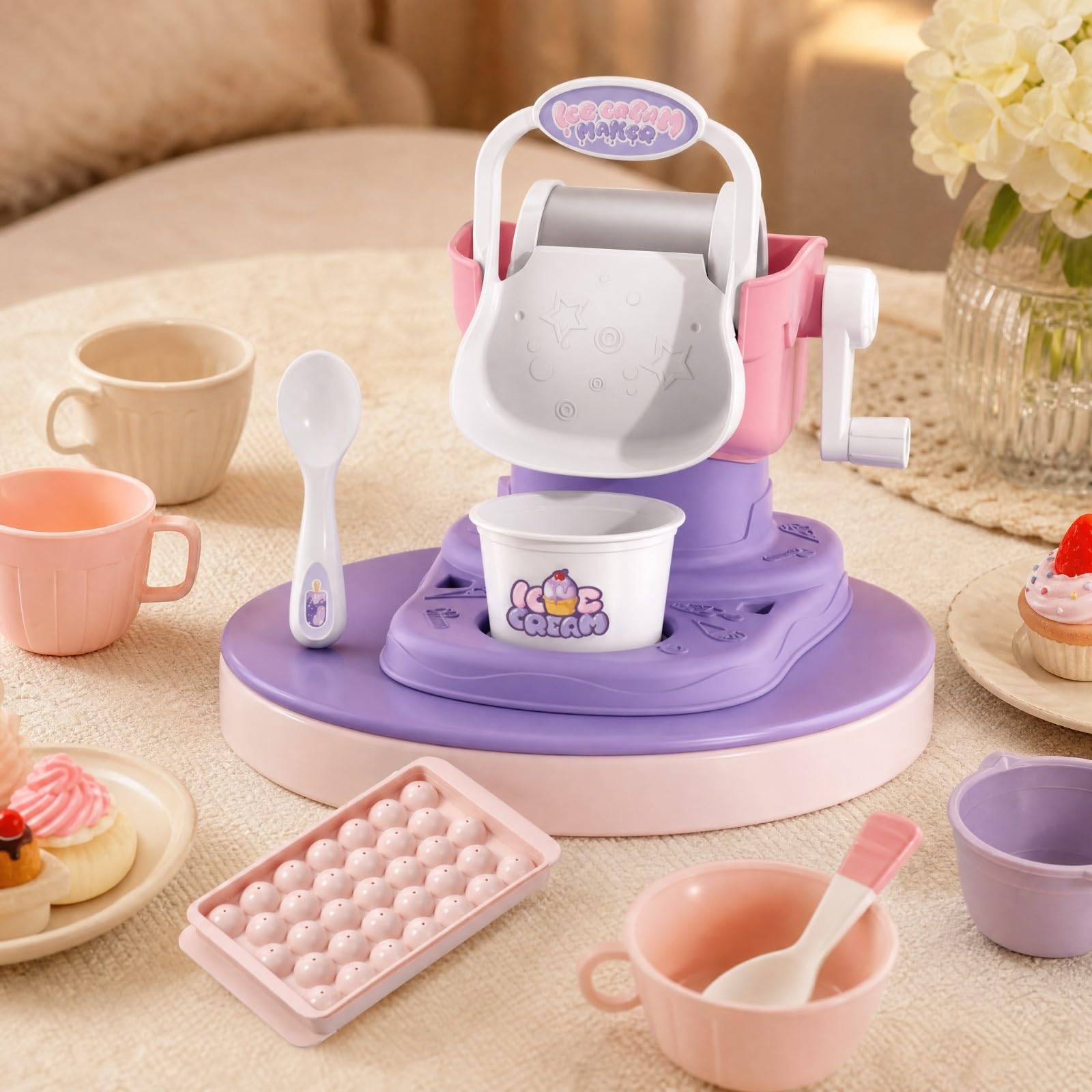 Eismaschinen-Spielset mit Becher und Löffel Fördert Feinmotorik Rollenspiel Eismaschine Mitmachend Rollenspiel-Eiscreme-Set für Spielküche, Lila