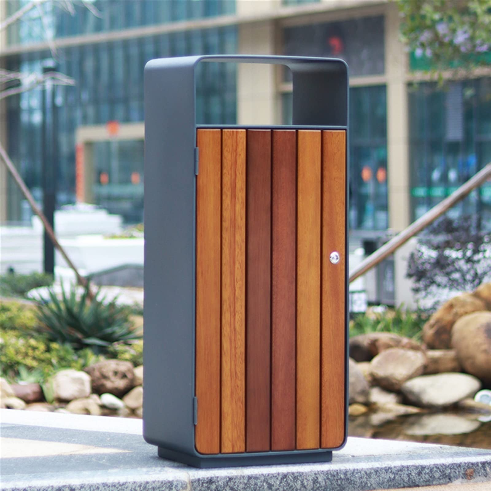 Poubelle extérieur en acier durable avec panneau en bois, baril intérieur en acier galvanisé, grande capacité