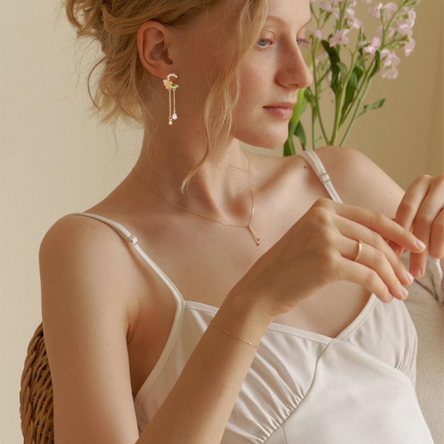 NEWITIN 6 Pairs Flower Earrings for Women Hypoallergenic Earring Pearl Leaf Floral Tassel Earring Statement Long Flower Dangle Earrings for Women - Image 7