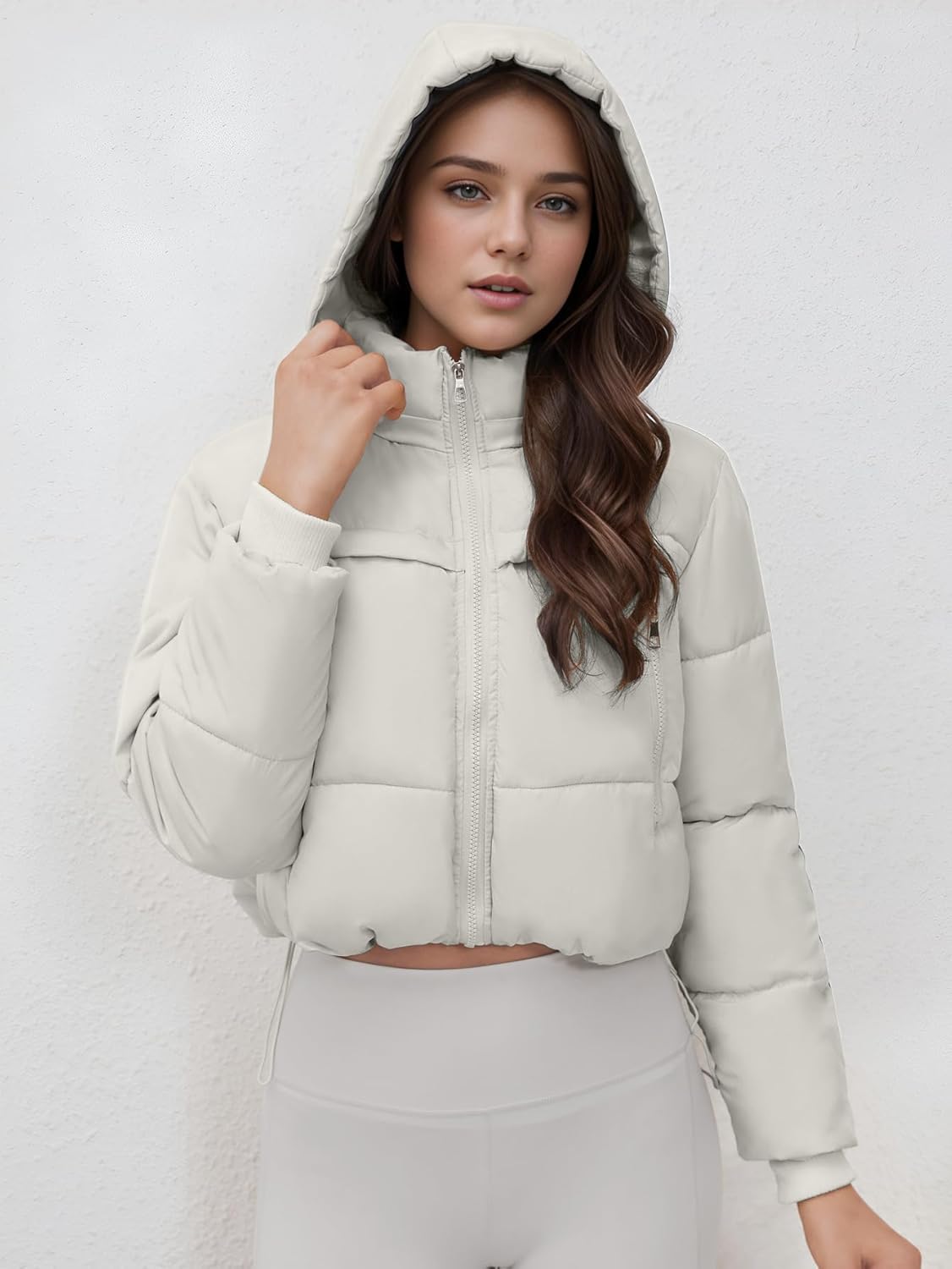 Women's Cropped Puffer Jacket Hooded Warm Padded Winter Outerwear Coat with Pockets - Image 3