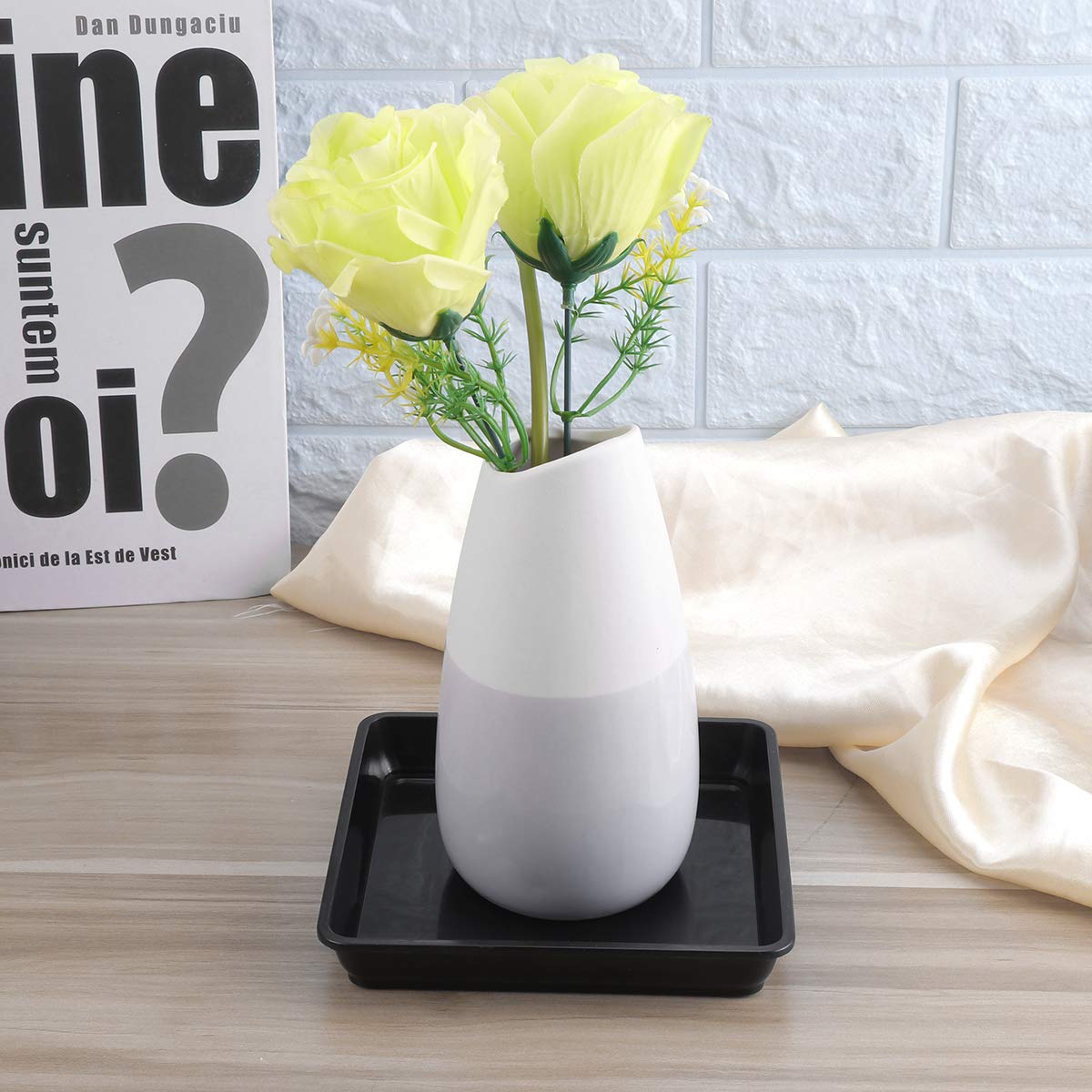 Yardwe Pack of 10 Plant Saucers for Flower Pots Made of Plastic Saucers for Pots Plants Saucers for Holding 15 x 2.8 cm (Black) - Image 3