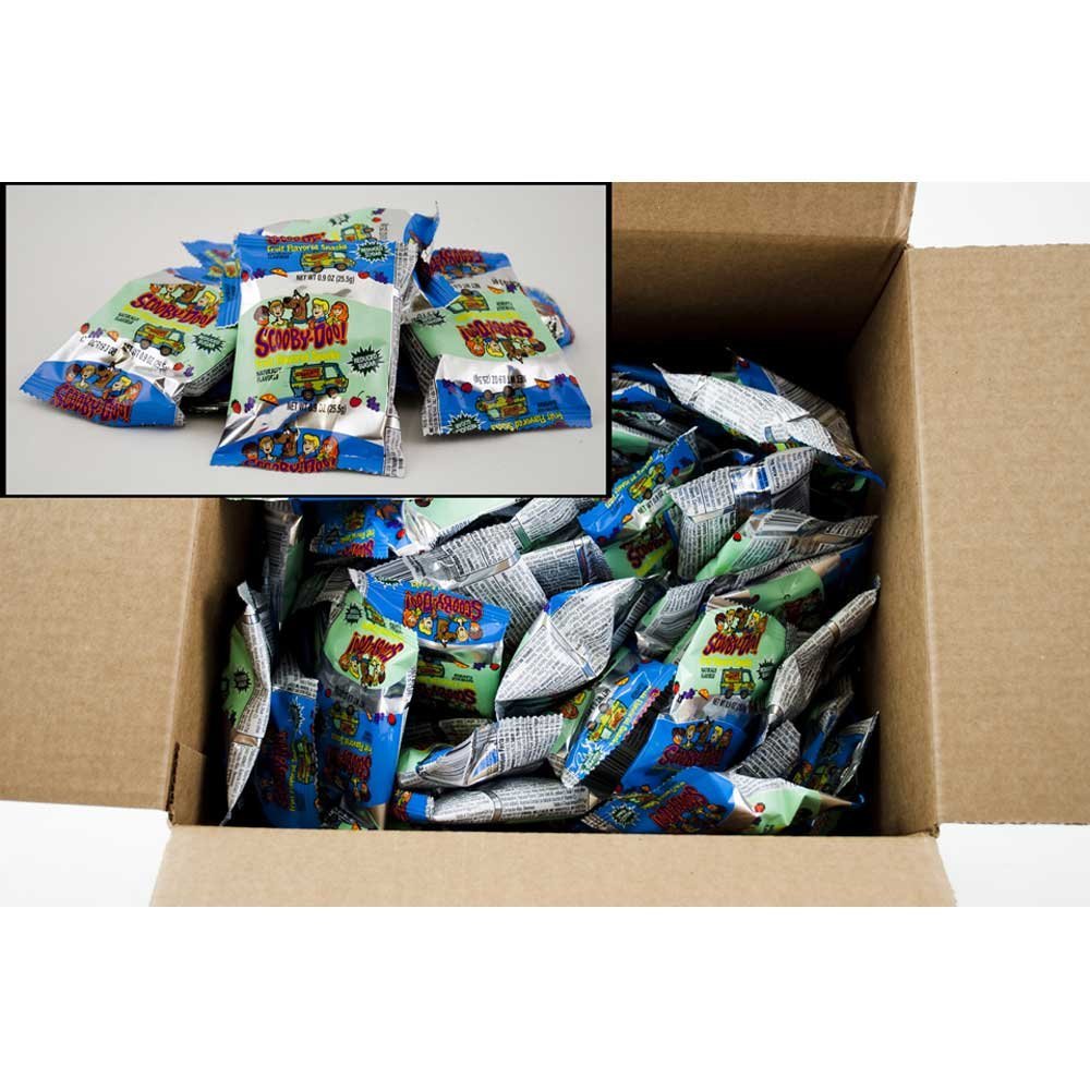 Betty Crocker Scooby Doo Fruit Snacks - 0.9 oz. pouch, 96 per case