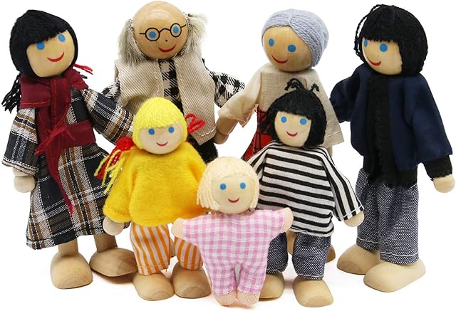 Wooden Dolls House Family Dolls People Figures, Lovely Happy Family Dolls Playset for Toddlers kids girls Toy