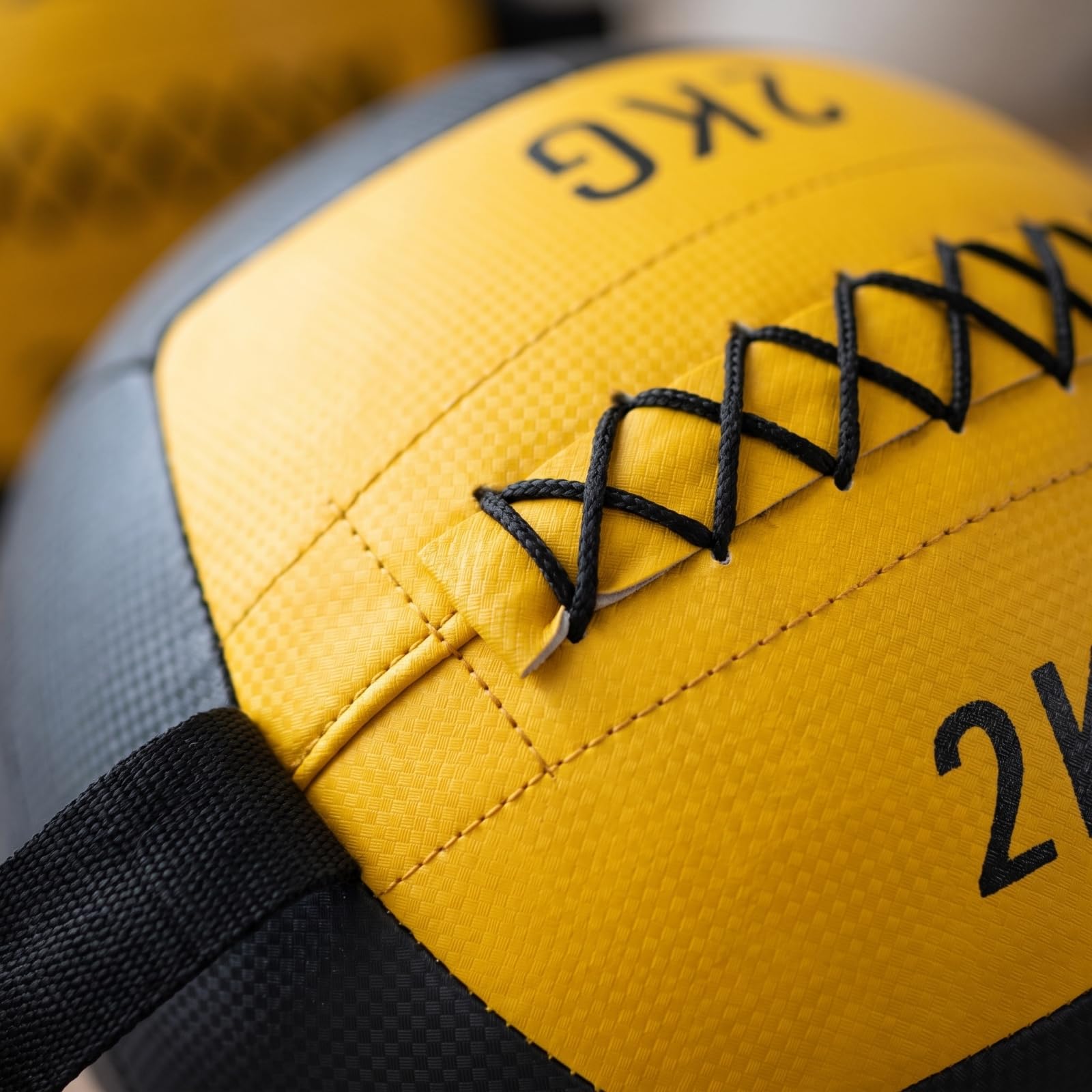 MERIGLARE Gewichteter Trainingsball Medizinball Gymnastikball Fitnessball mit Seitlichen Handgriffen Strukturierter Oberfläche Und Stabiler Naht Gefertigt aus
