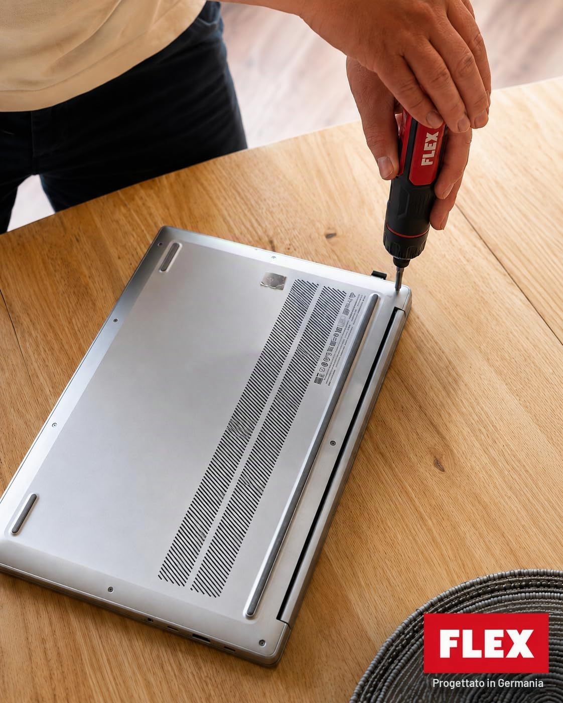 Flex Cacciavite a batteria, forte potenza in formato tasca, 4 V SD 7-320 4 (con cavo di ricarica e borsa per il trasporto, cacciavite) 534549
