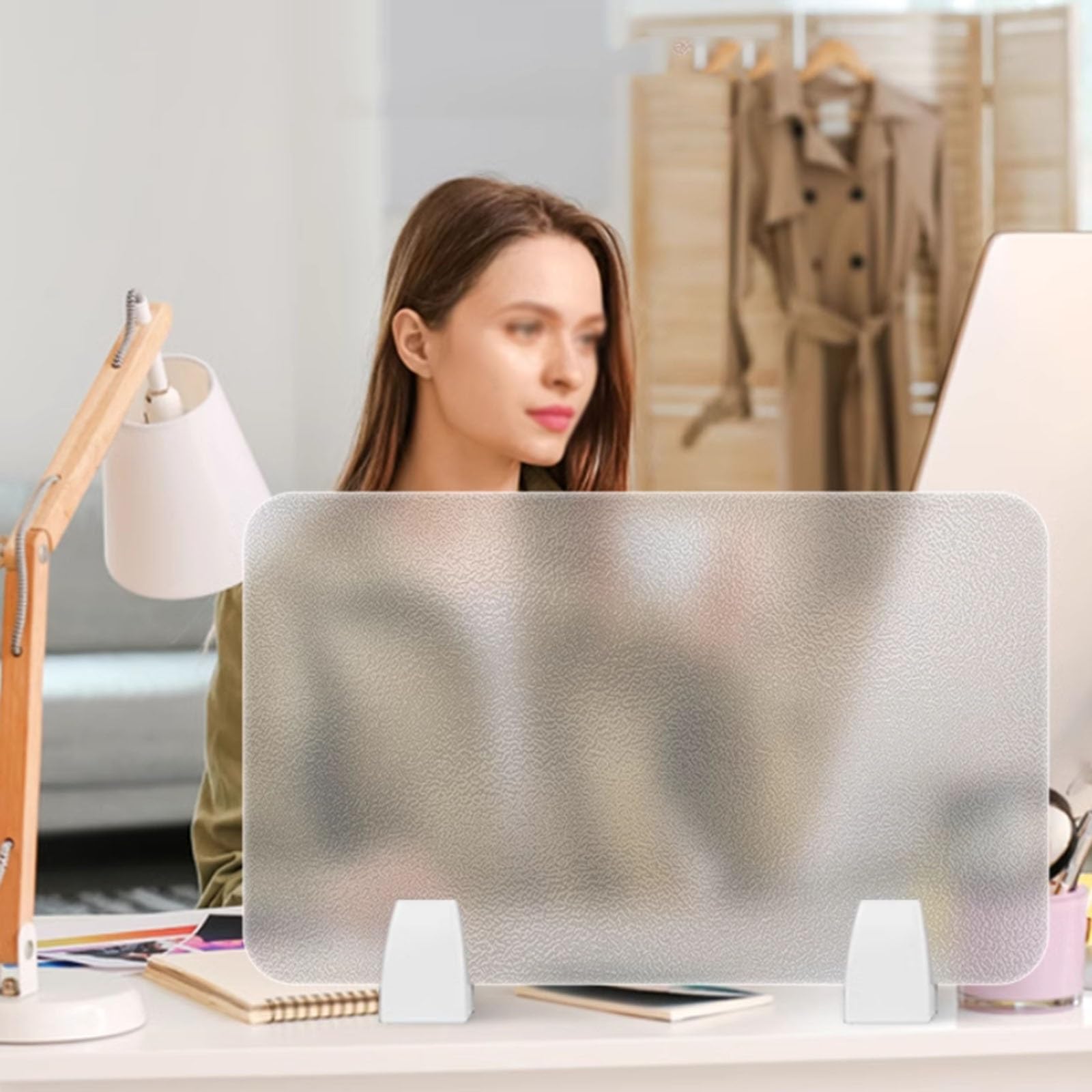 LWJSOCP Acrylic Desktop Privacy Divider Clampon Partition Panel for Work Space Reduces Distractions Freestanding Design (80X30CM/31.5X11.8IN)