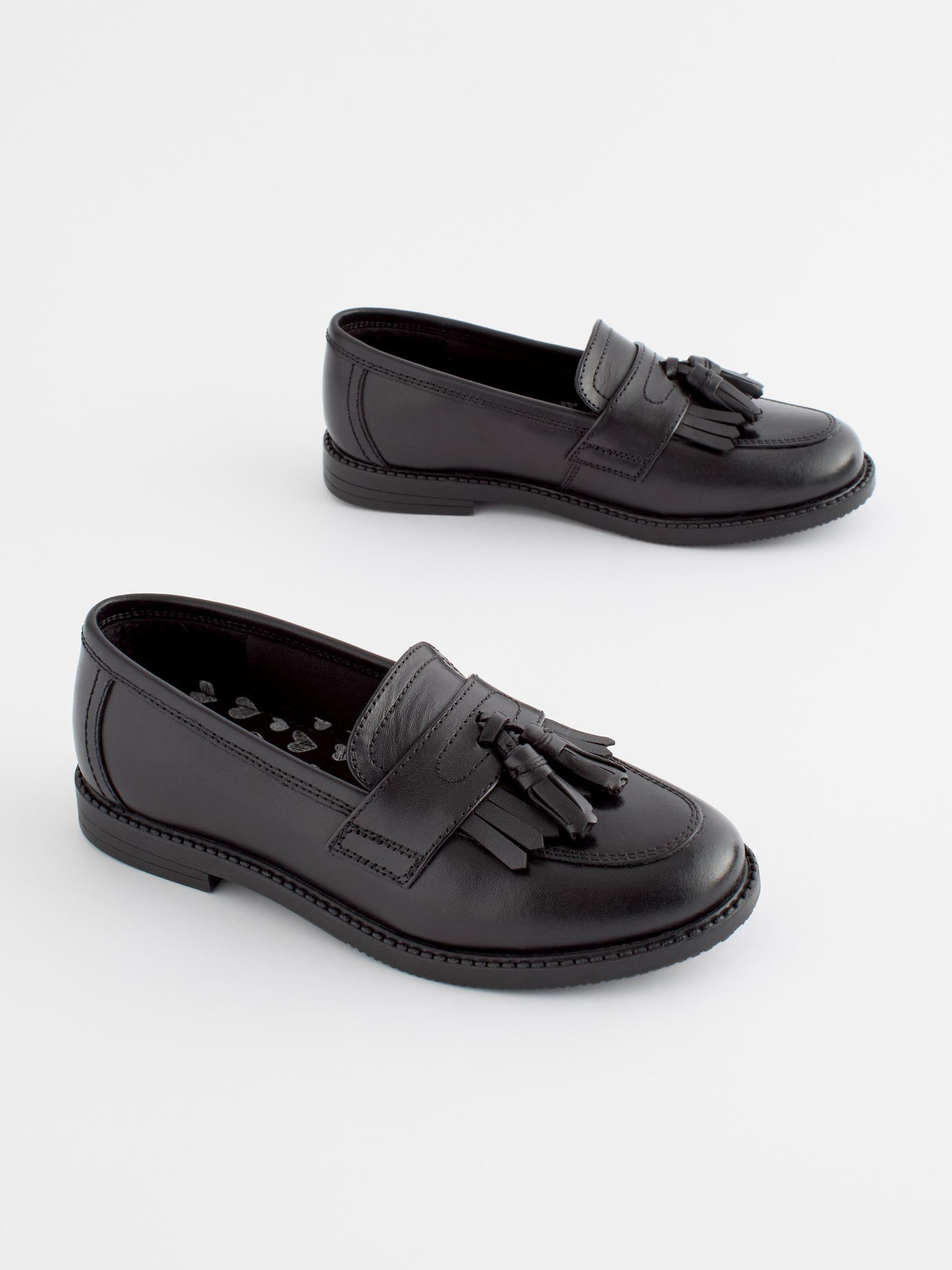 NEXT Niñas Mocasines Escolares de Cuero con borlas