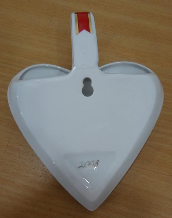 Royal Copenhagen Hearts of Christmas #3 Creating Moments 2008 Hans H Hansen