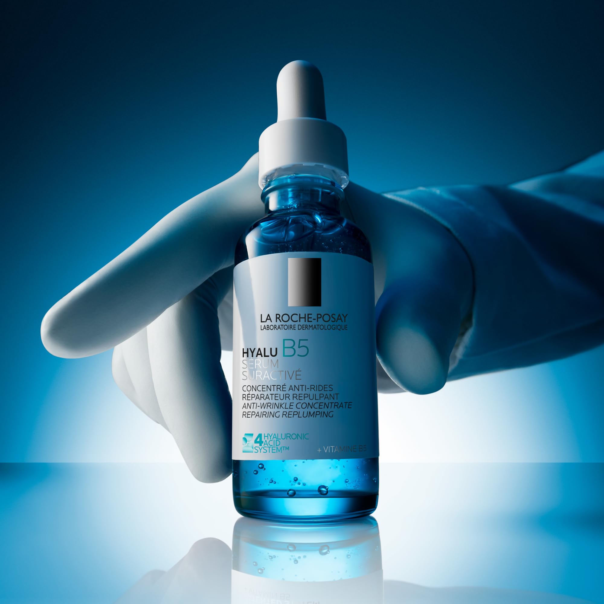 La Roche-Posay Hyalu B5 Suractivated, Sérum antiedad concentrado, Efecto Revitalizante, Repara y Rellena en 1h, 4 Tipos de Ácido Hialurónico, Vitamina B5 y derivado de Centella Asiática, 30 ml