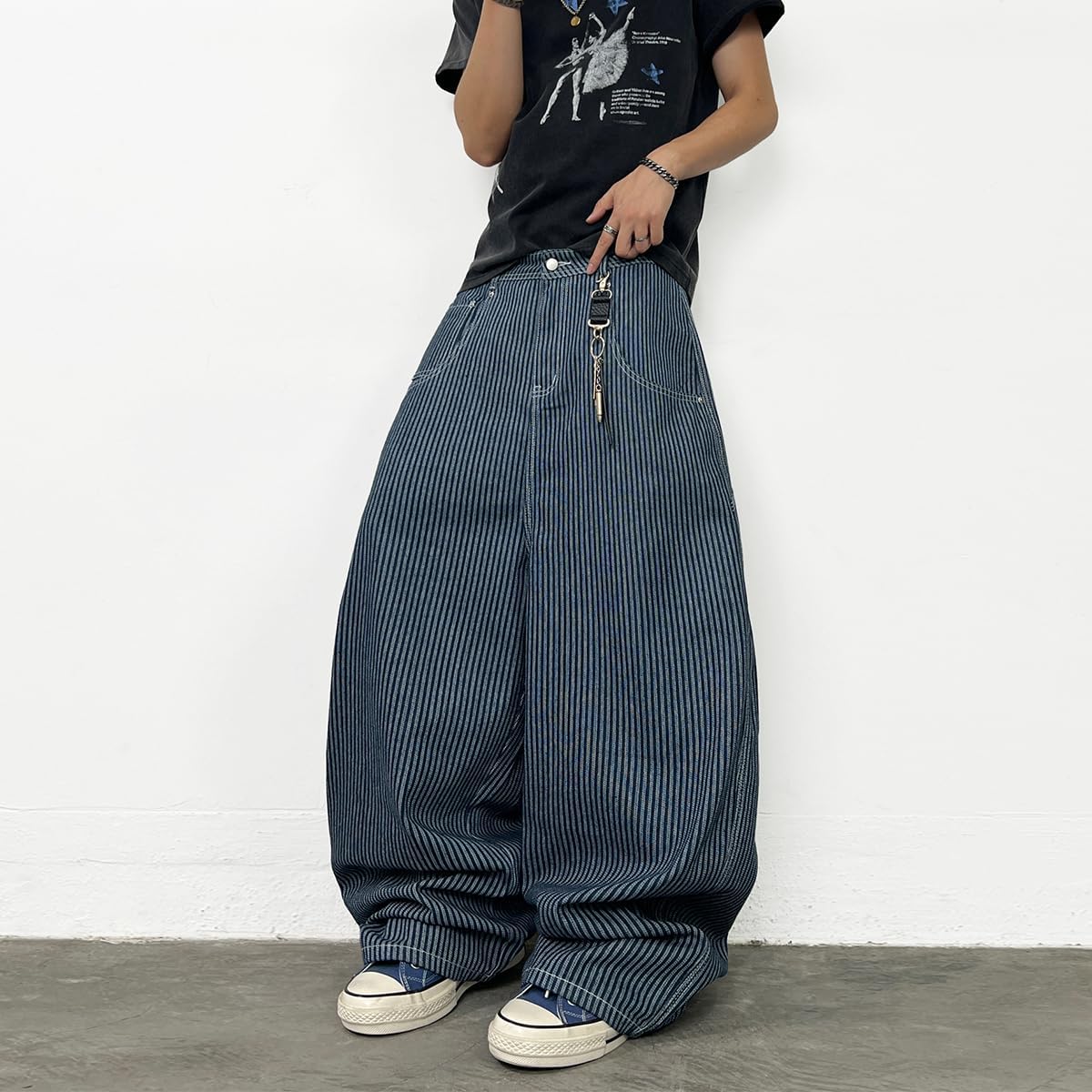 Mens Hip Hop Baggy Jeans with Big and Deep Pockets Wide Leg Skater Jeans Casual Loose Fit Denim Pants Streetwear - Image 2