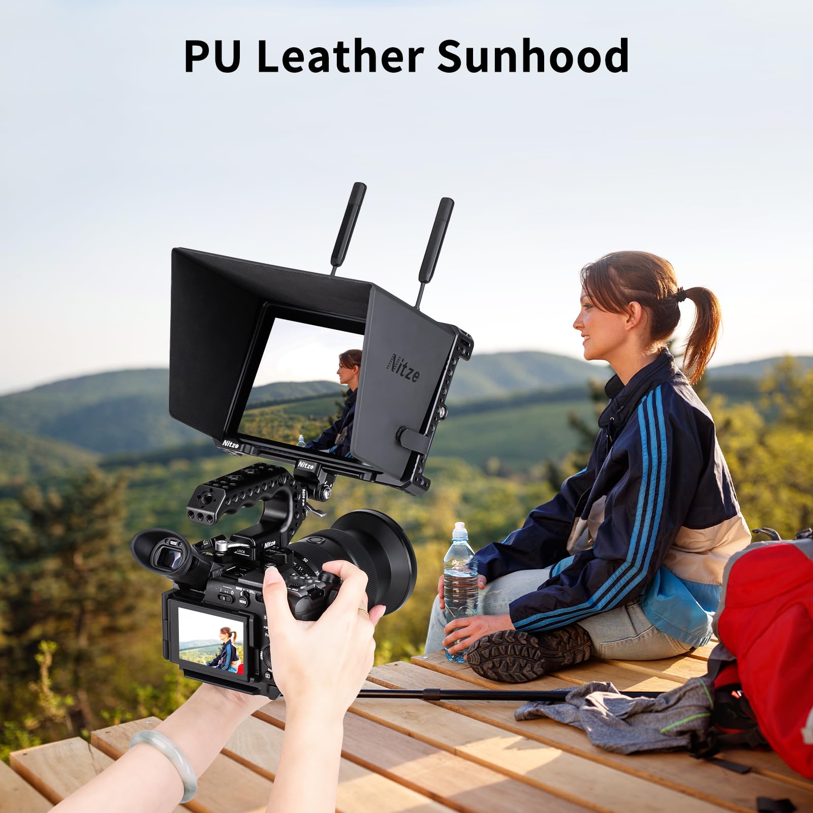 Nitze Cage pour Moniteur Hollyland Pyro 7 avec Pare-Soleil en Cuir PU et Rail NATO Intégré - JT-H02B