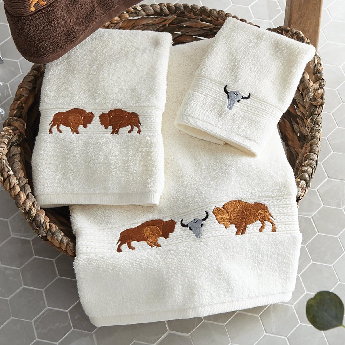 BLACK FOREST DECOR Buffalo Ridge Ivory Hand Towel – 100% Cotton Western Embroidered Towel with Buffalo and Skull Design, Rustic Lodge Bathroom Décor, 16”W x 30”L, Machine Washable