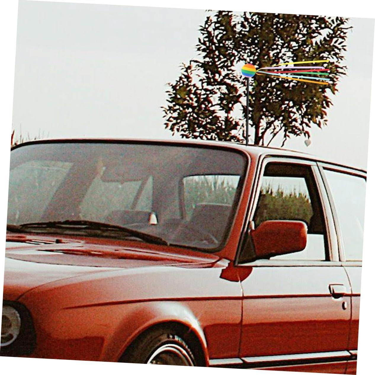 Antenna Topper Set 2 Car Antenna Balls Easy to Install Decorations Cute Car Accessories for Exterior Dashboard Decor