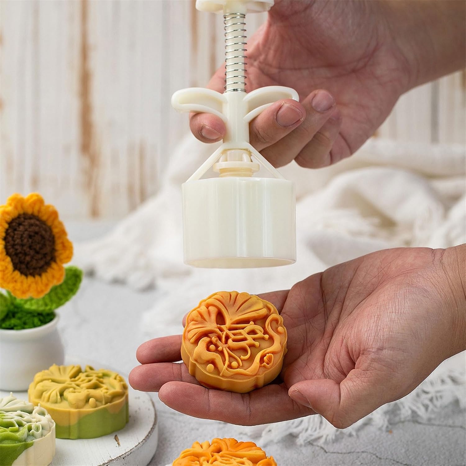 Ginkgoes Designs Cakes Home Baking Ginkgoes Pastries Dessert Embosser for Autumn Delights Embossed Cakes Pattern