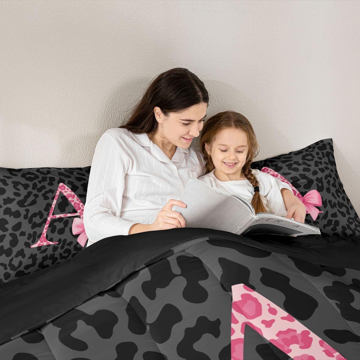 jejeloiu Initial Letter A Kids Comforter Set Queen Size Leopard Print Bedding Set Pink Bowknot Alphabet Duvet Quilt for Kids Girls Women Bedroom Cheetah Skin Decor Microfiber Ultra Soft Breathable