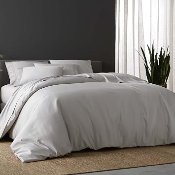 DOZ Sheet Set + Duvet Cover Set. 1 Fitted Sheet, 1 Top Sheet, 1 Duvet Cover, 2 Pillowcases, 2 Shams. Dove, Queen
