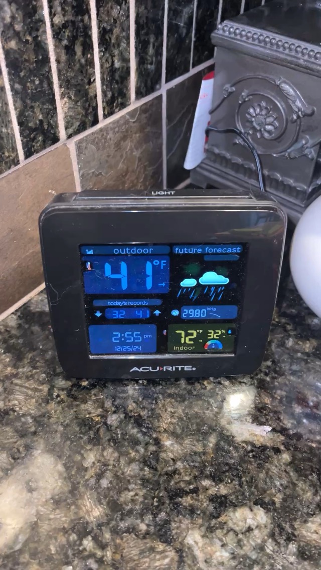 Watch Instant Weather info at a quick glance - Great gift idea! on ...