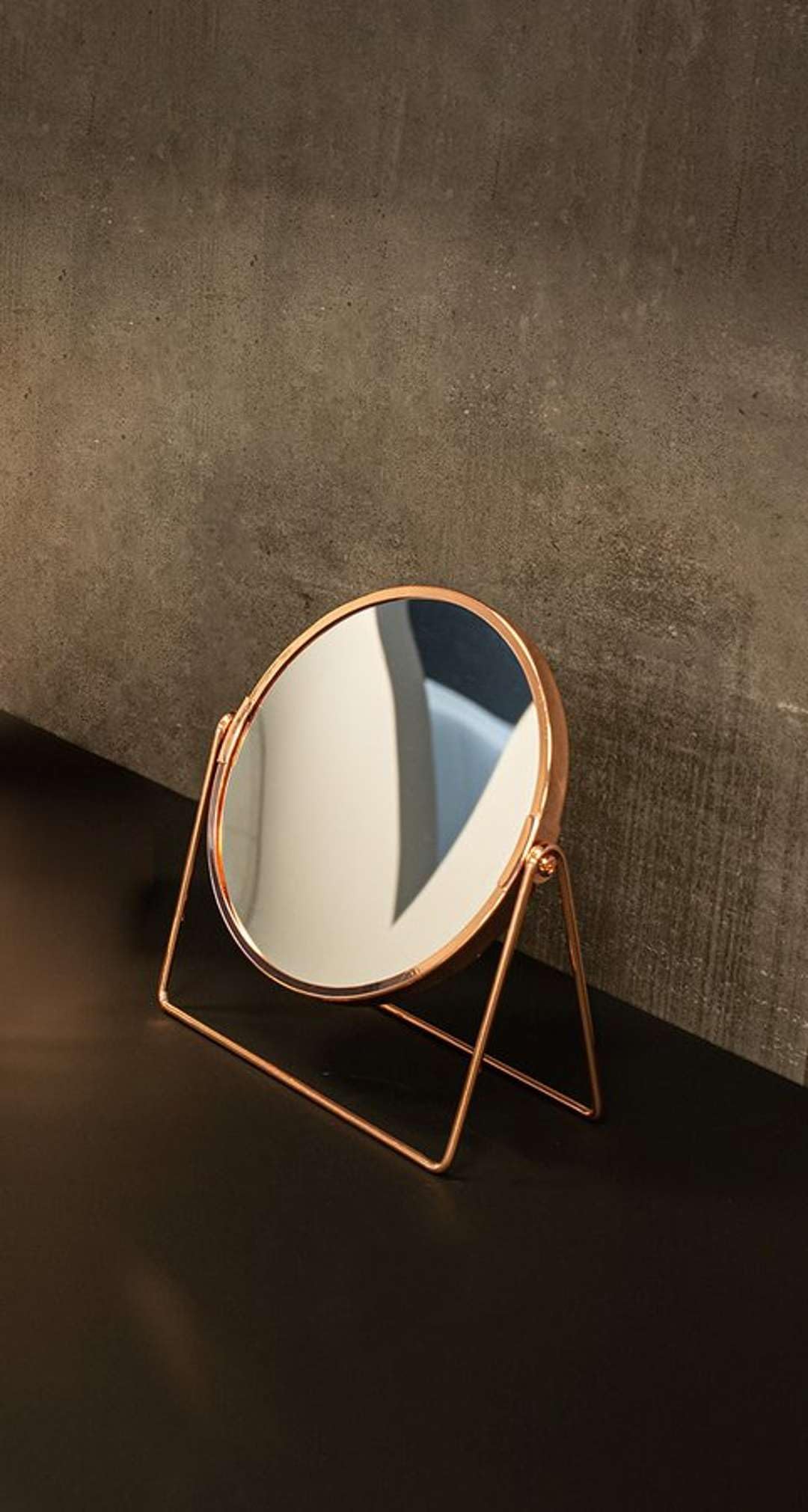 RIDDER Specchio da trucco con piedistallo in rame e oro rosa, con ingrandimento 5x, pratico e moderno
