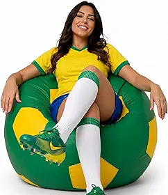 Puff Bola Futebol Brasil Seleção Copa do Mundo com Enchimento Couro Sintético Premium 1x1Metro Costura Reforçada, Confortável, Impermeável, Sala, Quarto, Gamer (Verde e Amarelo)