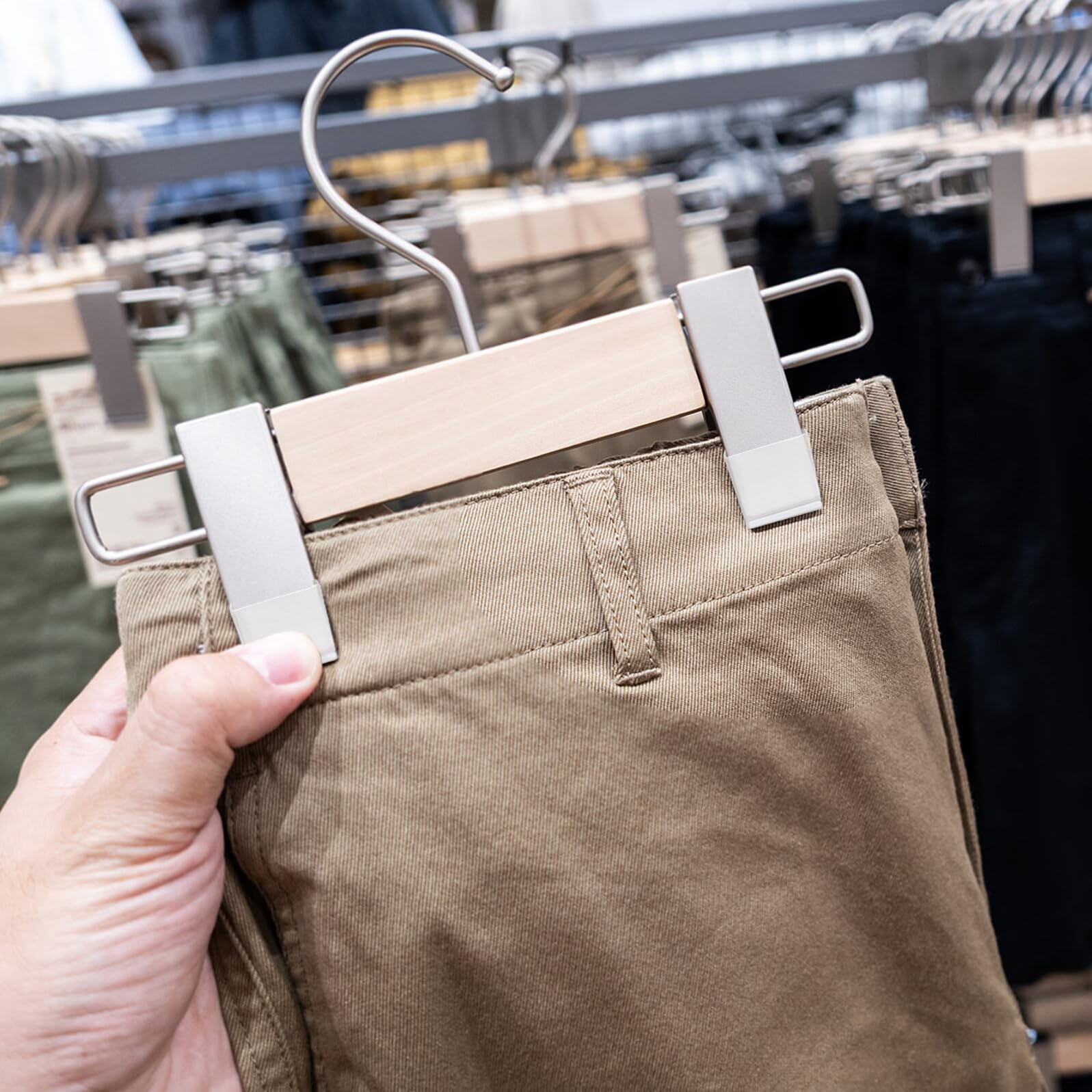 50 cintas de agarre de silicona antideslizantes para perchas de ropa, tiras protectoras transparentes para pantalones, fáciles de instalar, fundas antideslizantes para tiendas de ropa y uso doméstico