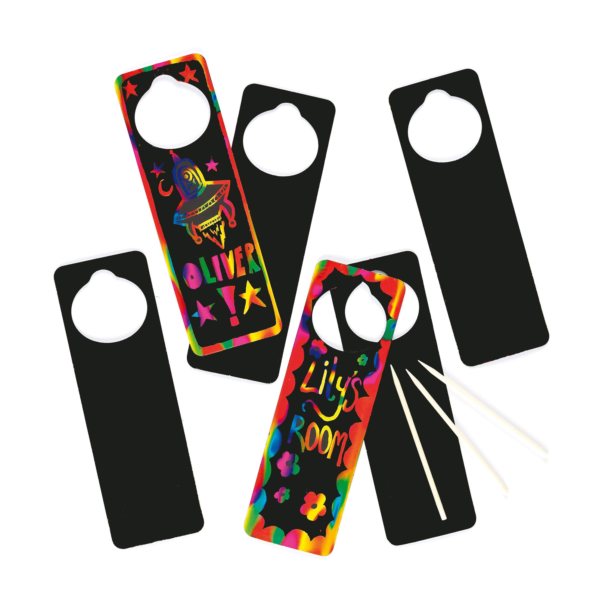 Lot de 10 Affichettes de Porte à Gratter - Scratch Art pour enfants - Personnali Lot de 10 Affichettes de Porte à Gratter - Scratch Art pour enfants - Personnali