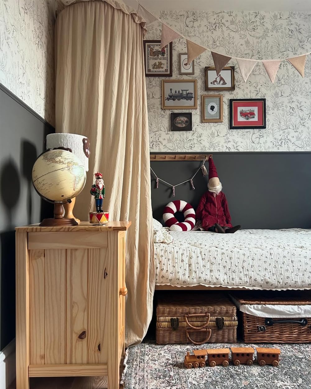 Wonder Space Kids Bed Canopy with Ruffles, Pastel Neutral Color for Boys & Girls, Frilled Cotton Tent Nursery Room Baby Crib Hanging Curtain Mosquito Netting Children Reading Nook Decoration (Ivory)