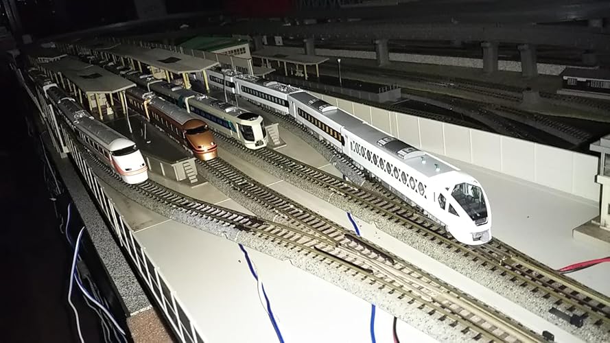 Amazon | KATO Nゲージ 高架駅延長プレート 23-232 鉄道模型用品