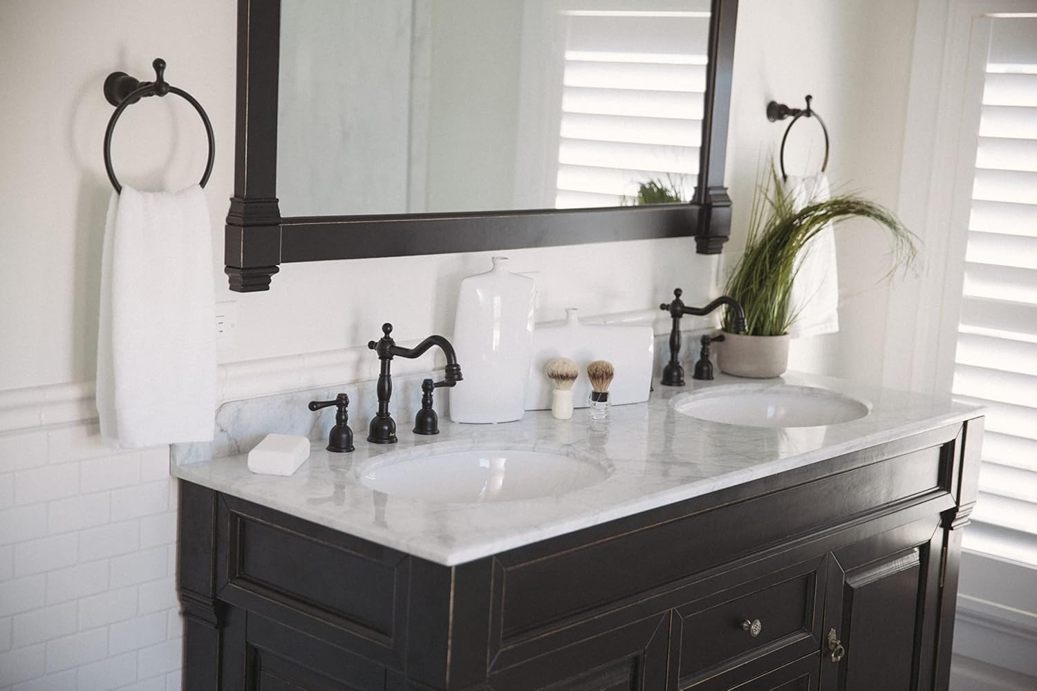 Gerber Plumbing Opulence Towel Ring