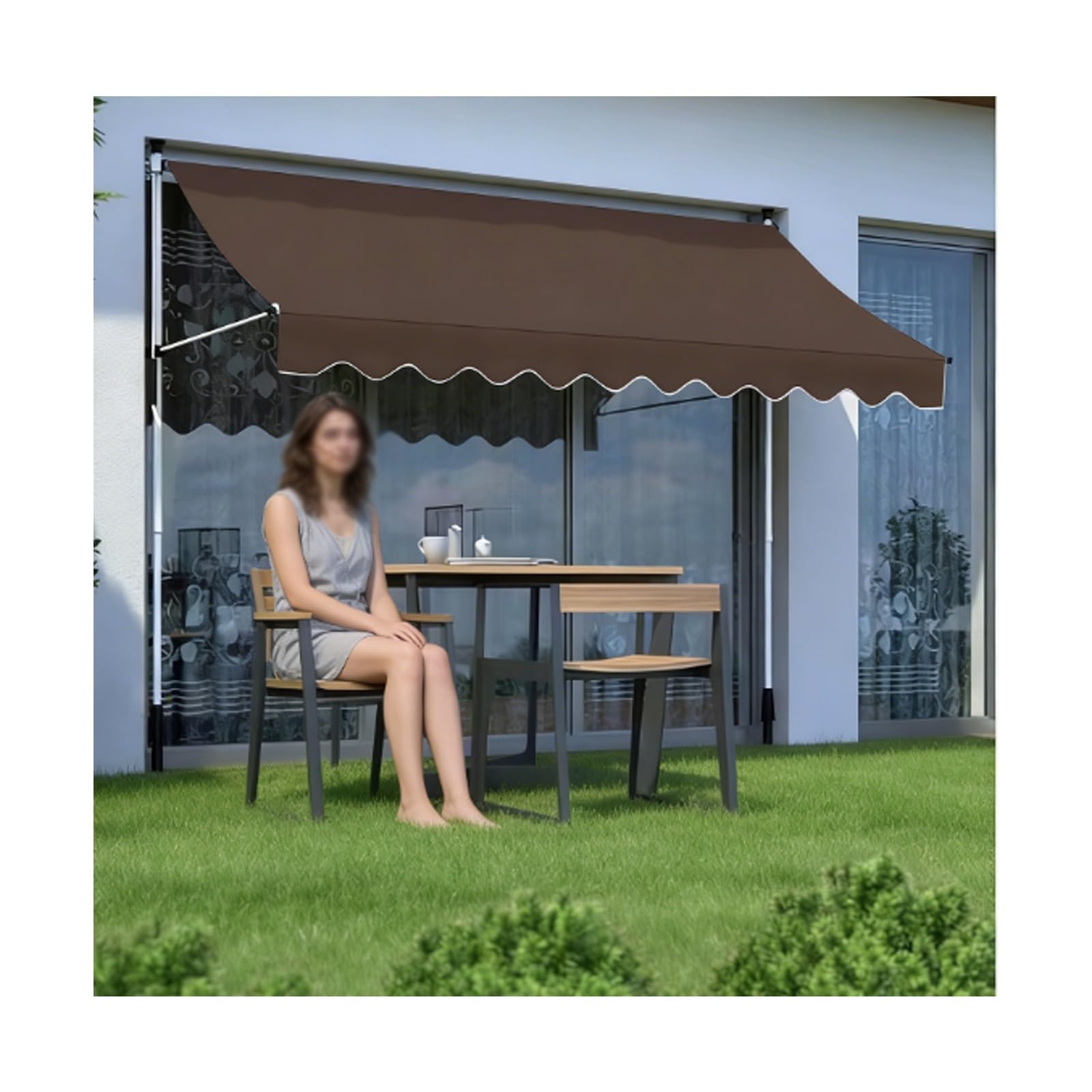Toldo retráctil para patio contra rayos solares molestos en terrazas y balcones