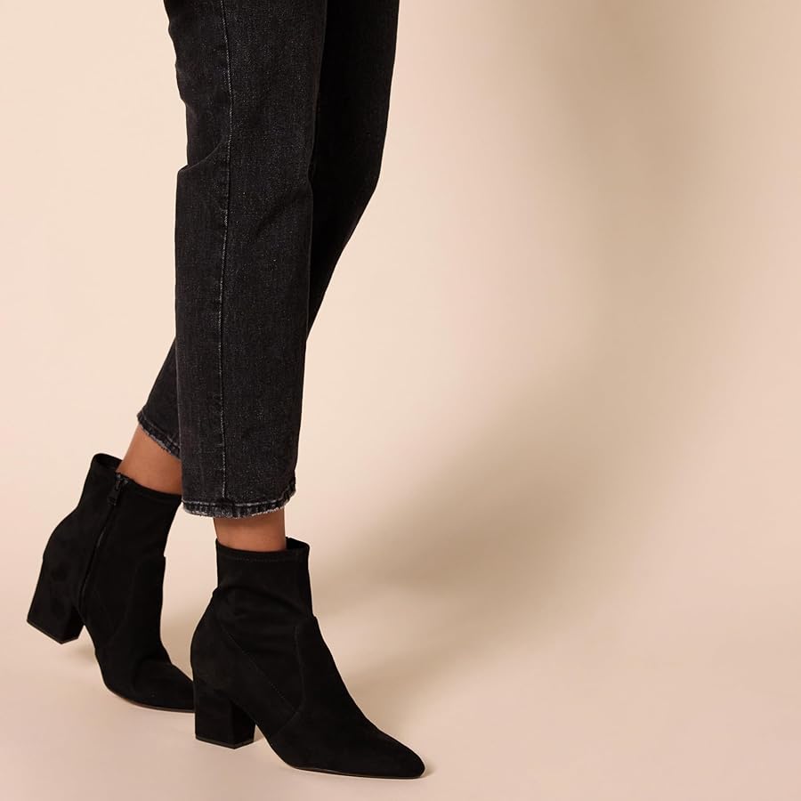 Bottes Femme Noires à Talon Moyen Avec élastique Et Sangle Décorative élégance