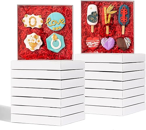 RomanticBaking Paquete de 50 cajas de galletas transparentes de 8 x 8 x 1 14 pulgadas para regalo de chocolate cubiertas de pretzel, cajas de bombas