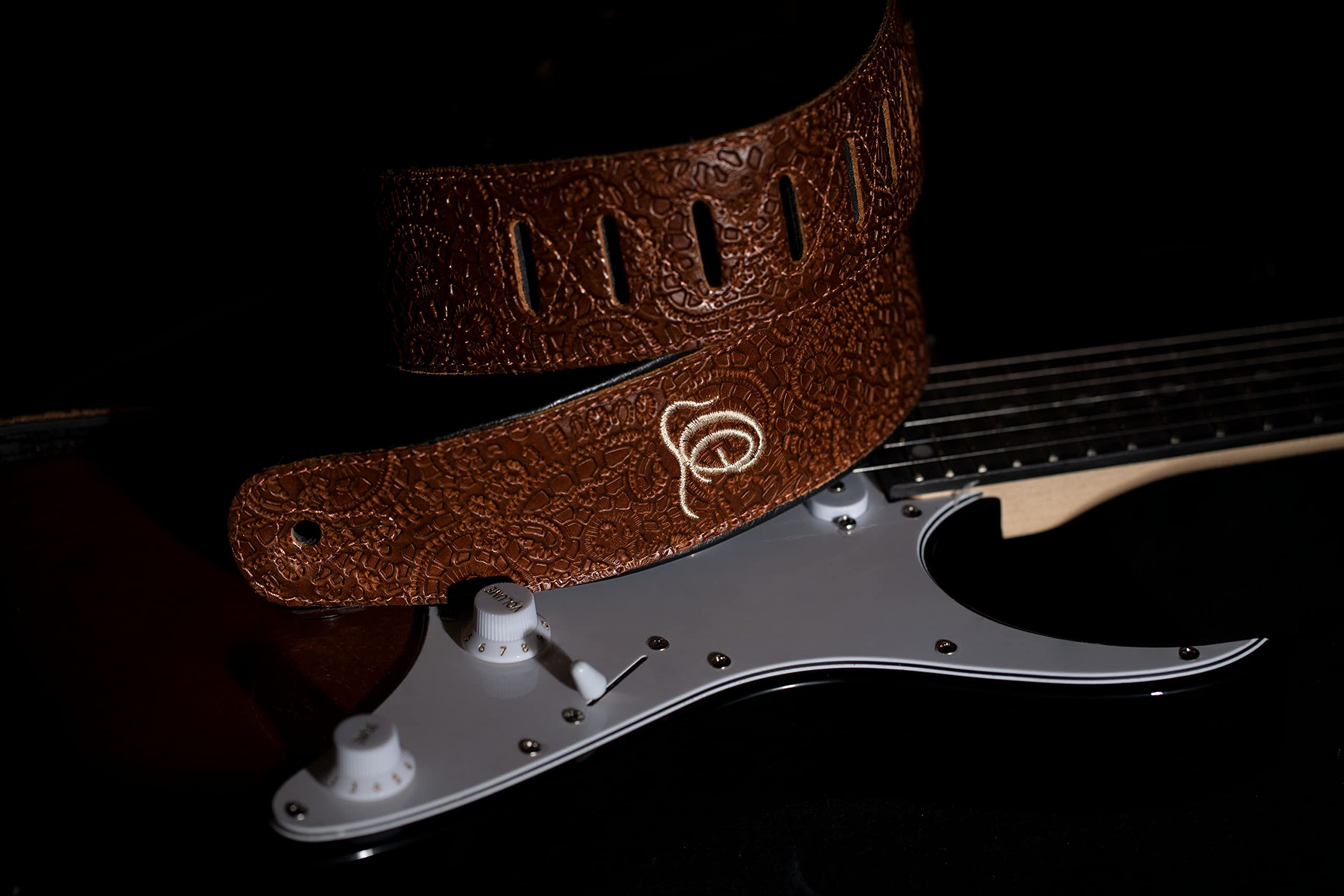 Ortega Guitars Adjustable Guitar Strap, Acoustic Guitar / Bass, Electric Guitar / Bass, Byzantine Series, Genuine Leather - Image 3