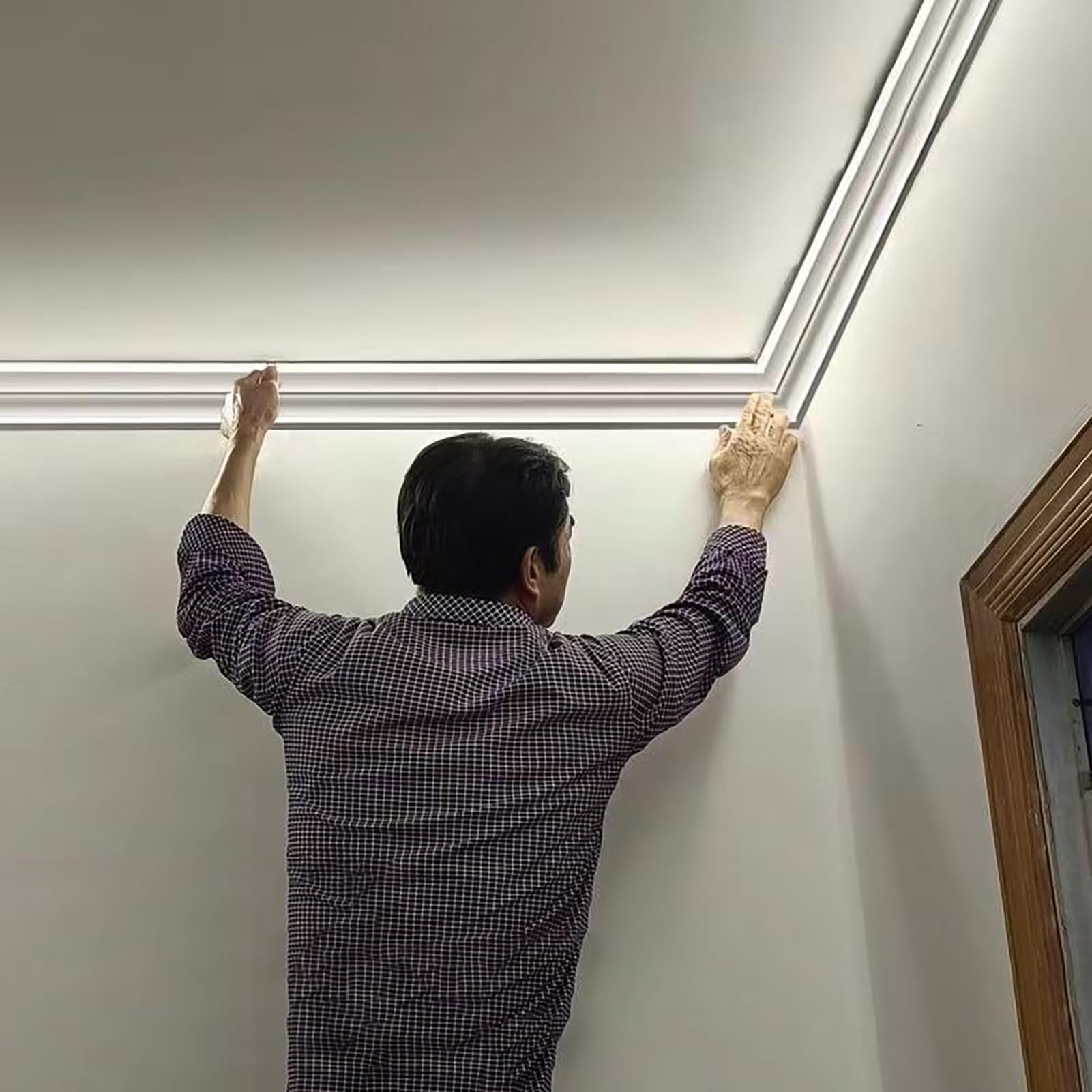 Profili per Strisce LED Canale di Illuminazione per Battiscopa, Profilo per Cornice a LED per Soffitto/Parete, Canale in Alluminio per LED da 1,0 M a 20 M per Teatro(15m/49.2ft)