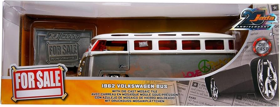 JadaTOYS　1962　1963　VOLKS WAGEN BUS　1/24 Jada 1:24 1962 Volkswagen T1 Bus with Woody Figure Disney Pixar