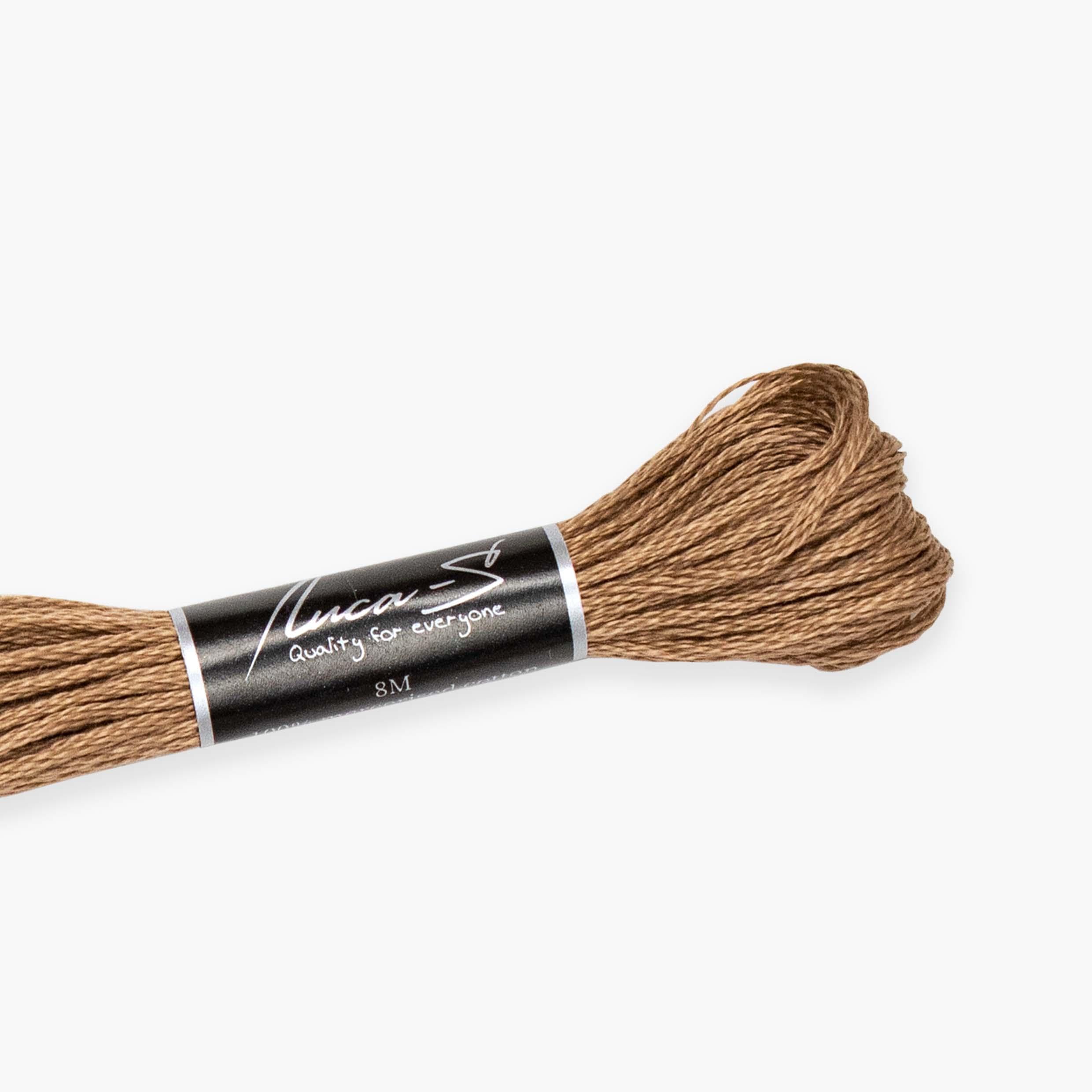 Fil à Broder Luca-S Coton 6 Brins - 8m Couleur 145 / DMC 794 - Pour Point De Croix Et Broderie Main