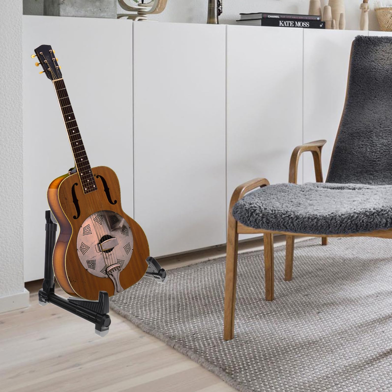 DECHOUS Supporto Pieghevole per Chitarra e Basso Multifunzionale, Base Stabile, Materiale Robusto, Adatto per Chitarra Acustica, Elettrica e Ukulele, Facile da Trasportare e Installare