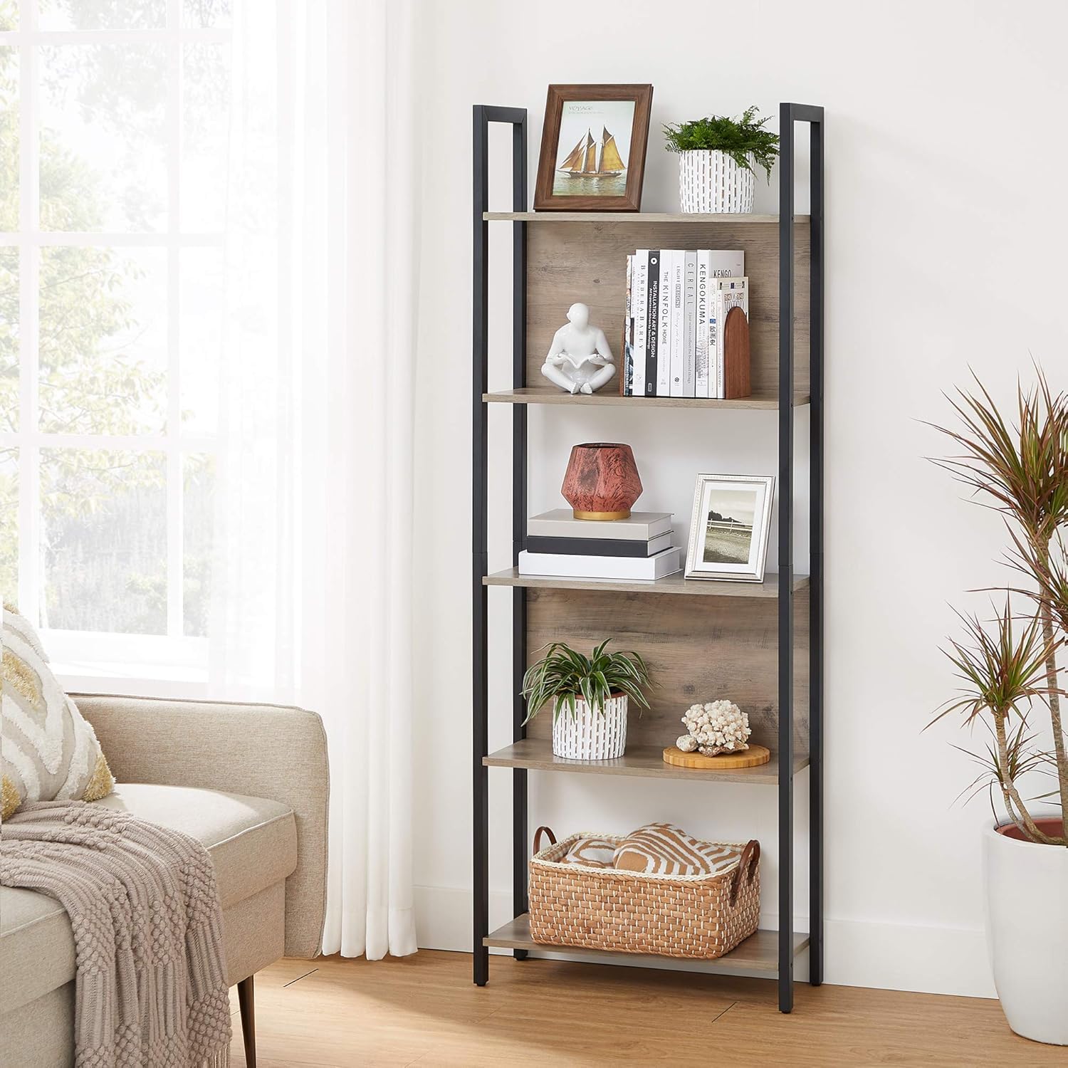 VASAGLE Bibliothèque sur 5 Niveaux, Étagère de Rangement pour Cuisine, pour Bureau, Salon, Chambre, 24 x 62 x 165 cm, Style Industriel, Grège Chiné et Noir d'encre LLS025B02V1