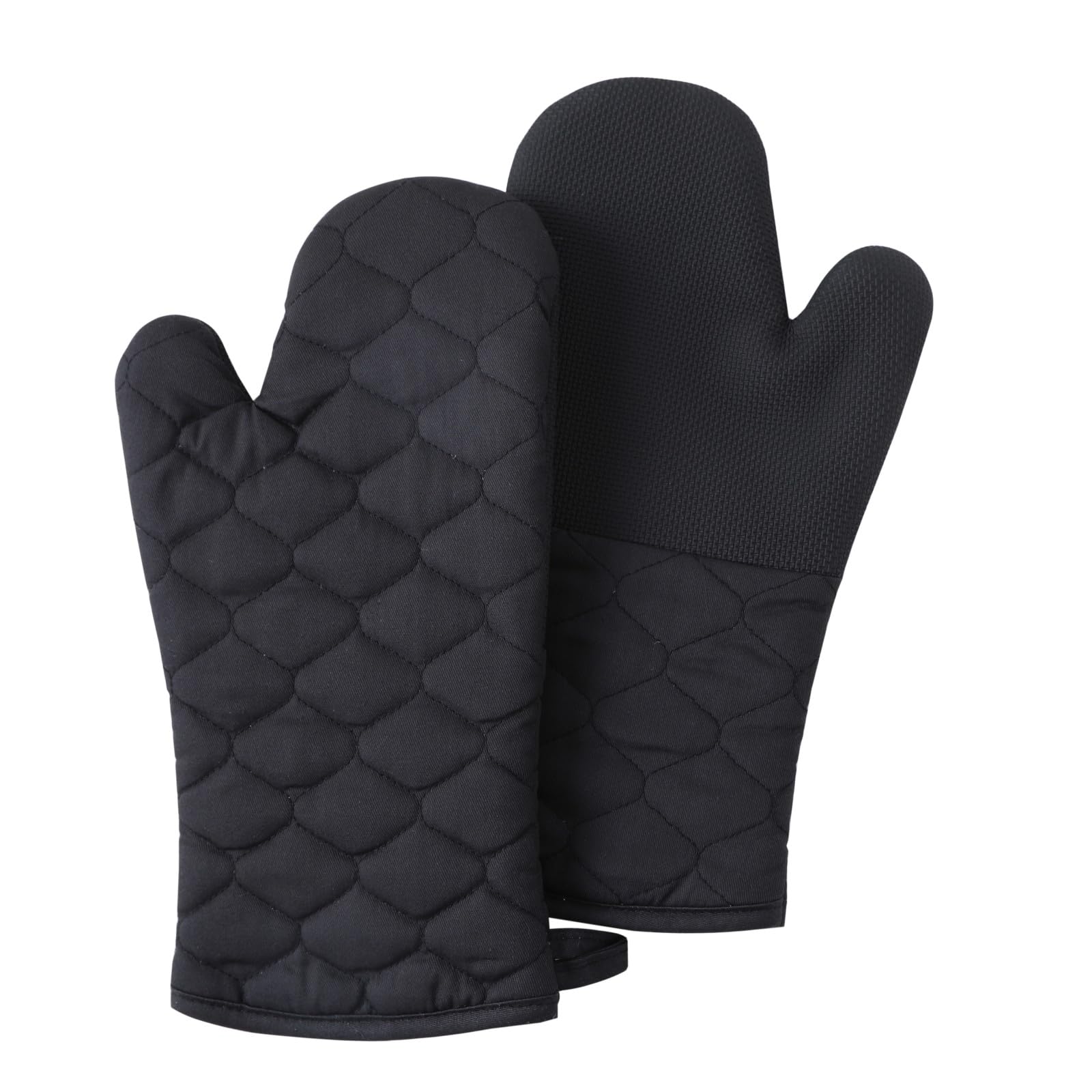 Gants de cuisine en silicone pour manipuler les plats chauds du four en sécurité