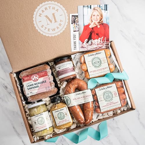 Martha Stewart Cesta de regalo para salchichas y untas una deliciosa variedad de salchichas de pollo y kielbasa pulida, a mostaza bávara y chucrut